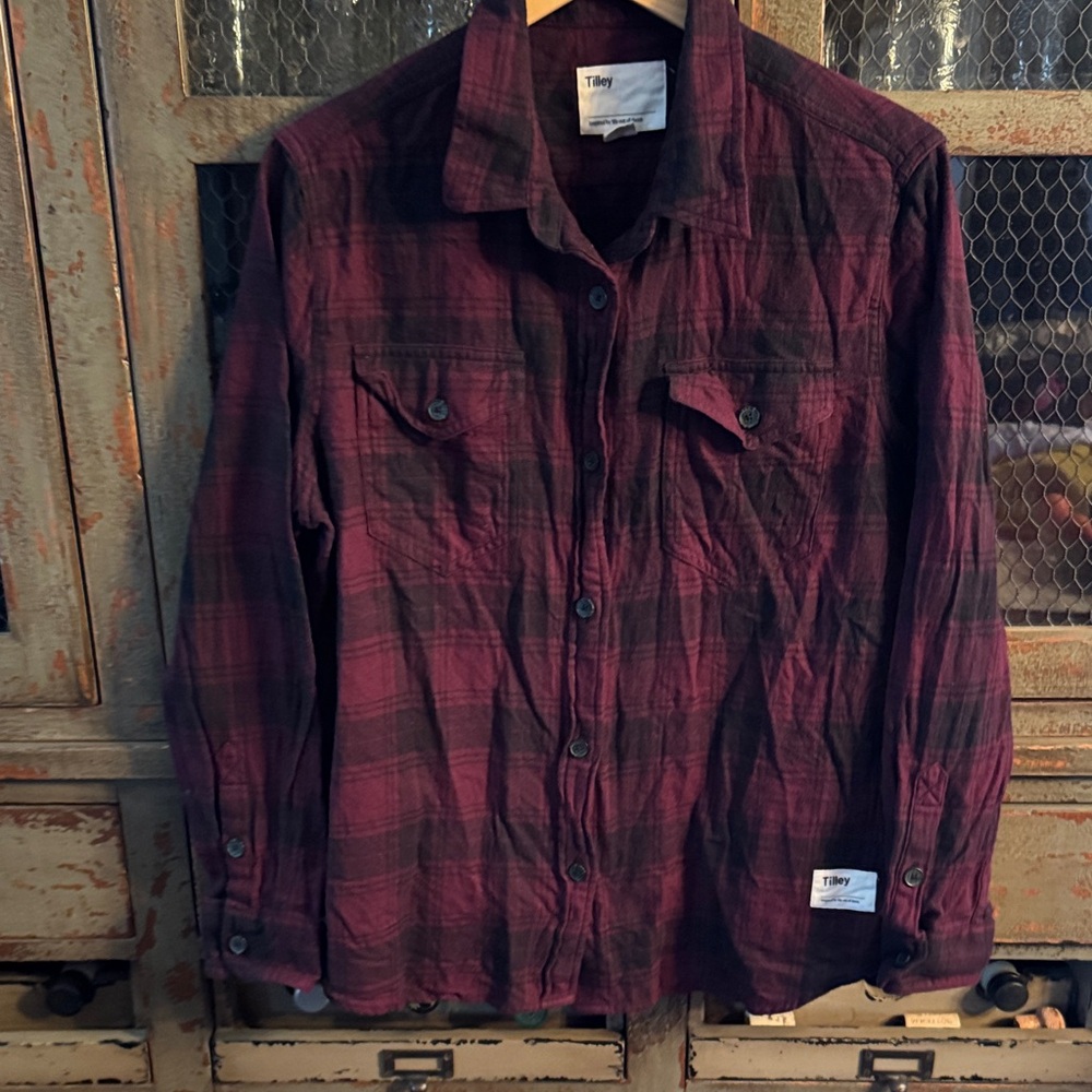 Tilly's Women's Burgundy Plaid Button Down Shirt